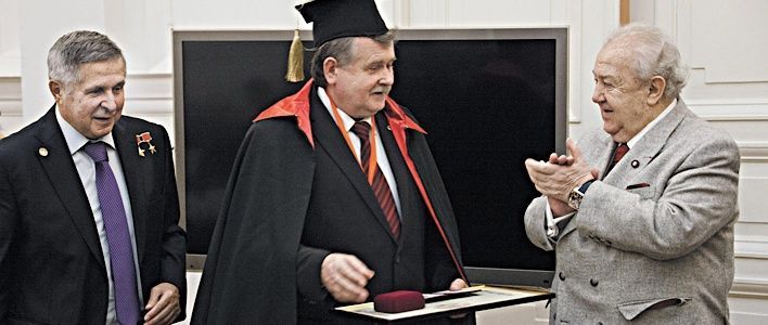 Вышла книга, посвящённая Сергею Квашнину