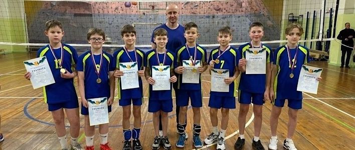 Воспитанники спортшколы № 2 победили в турнирах по волейболу и ушу