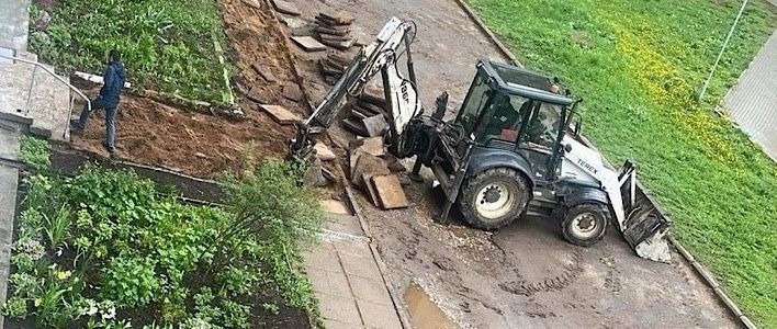 В Кирове продолжается ремонт дворовых территорий 