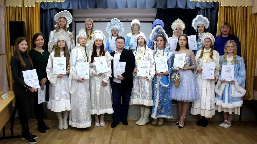 Лучшая Снегурочка Кирова учится в 25-й школе.