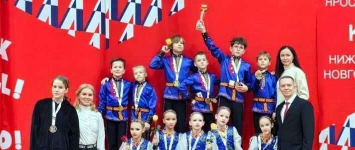 Кировские спортсмены победили на межрегиональных соревнованиях по акробатическому рок-н-роллу