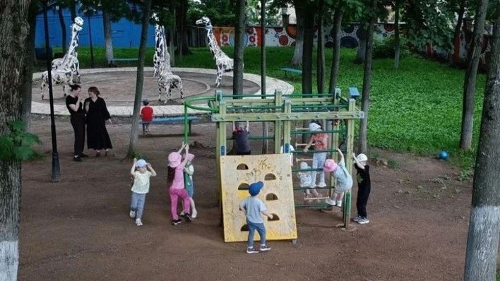 В парке «Аполло» отремонтировали лестницу к футбольному полю