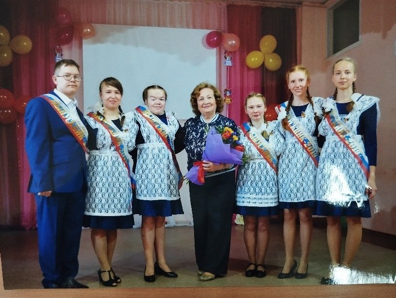 Школа её жизни.