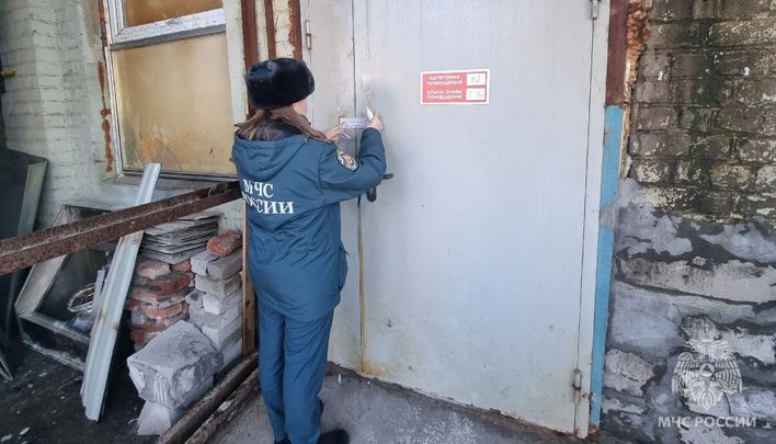 В Кирове опечатали здание на улице Московской