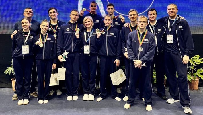 Кировские акробаты завоевали серебро на Кубке мира в Португалии