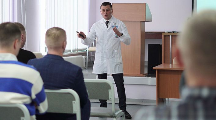 Ветераны СВО прошли обучение в Больнице скорой помощи Кирова