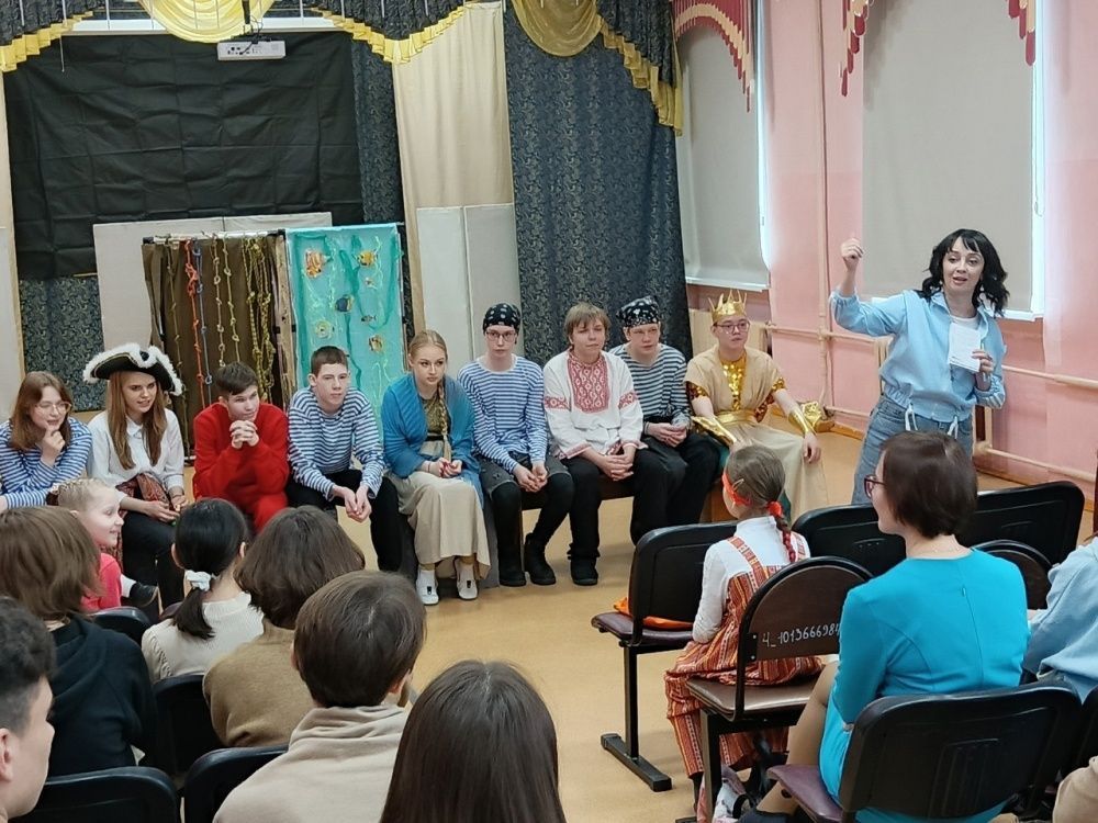 Участники детской студии «КОТ» получили награды за сказочный спектакль