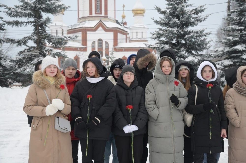 Кировчане почтили память неизвестных солдат.