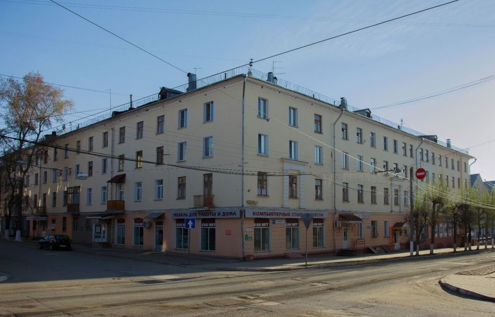 Отправляемся на экскурсию по памятным для кировчан местам