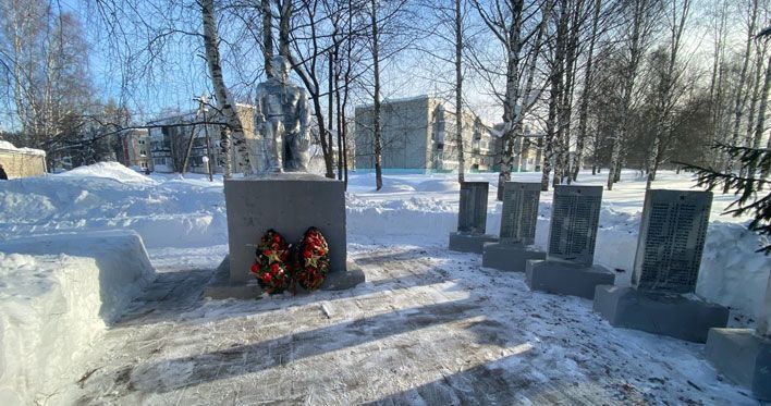 В Кирове осужденные помогают убирать снег