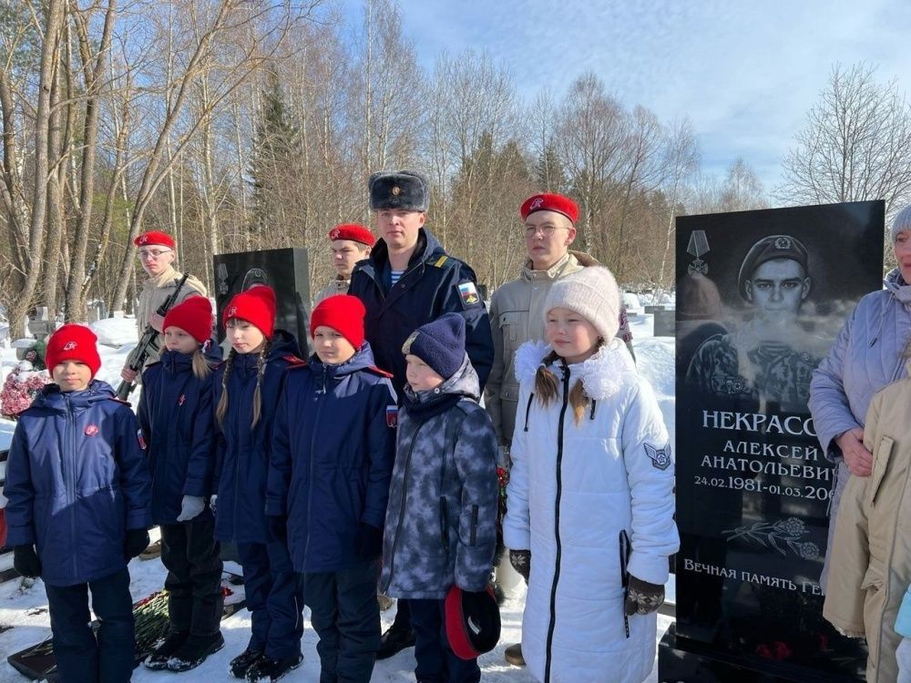 Кировчане почтили память бойцов 6 роты и героев СВО.