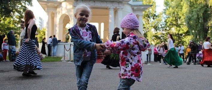  Родина романтики