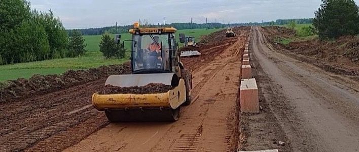 Трассы в Кирове приводят в порядок благодаря национальному проекту 