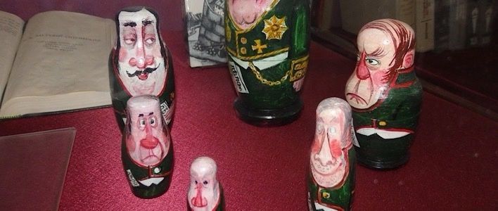 В Кирове открылась выставка «История одного города»