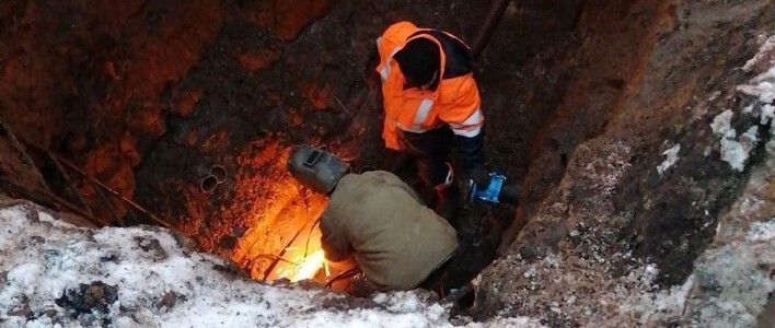 «Водоканал» устранит утечку воды на улице Альберта Лиханова
