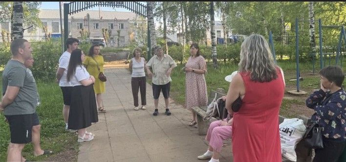 Жители поселка Садаковский вышли с инициативой благоустройства сквера