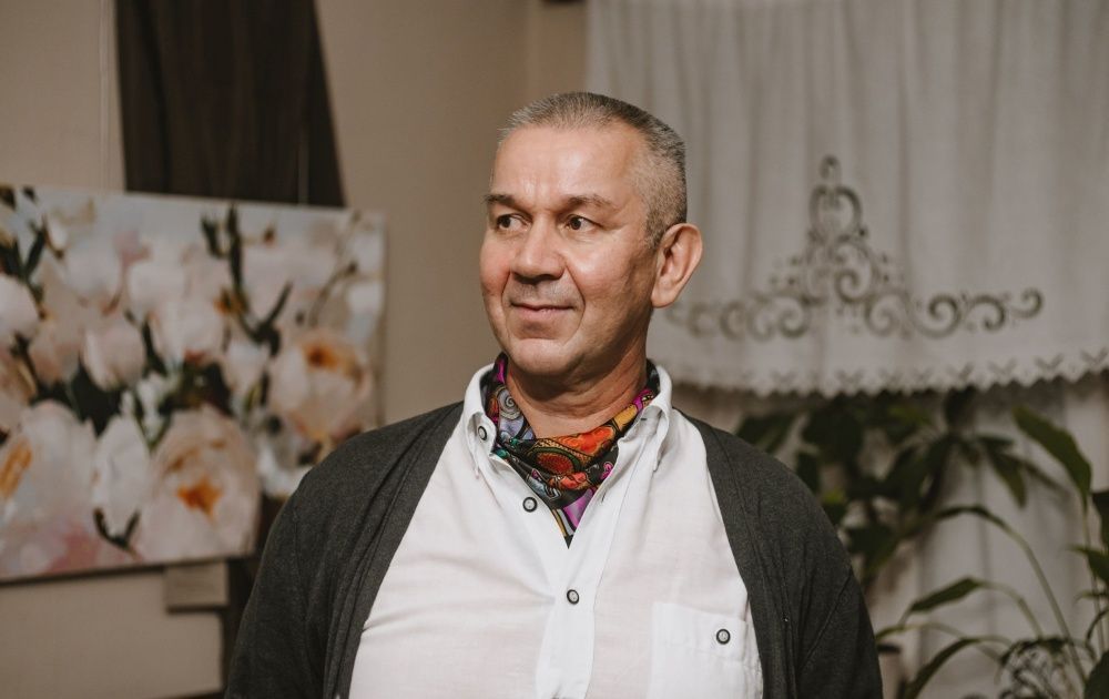 В Доме-музее Николая Хохрякова открылась выставка «Цвет и свет»