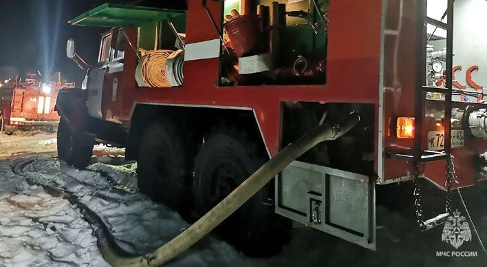 В Кирове загорелся нежилой дом на Профсоюзной