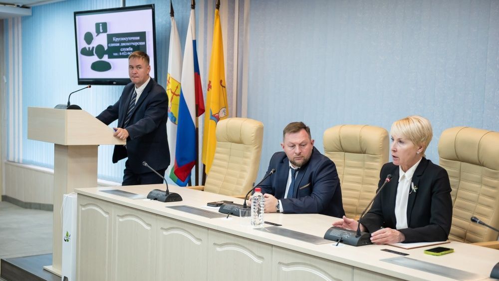 Депутаты городской думы обсудили подготовку к зимнему содержанию дорог