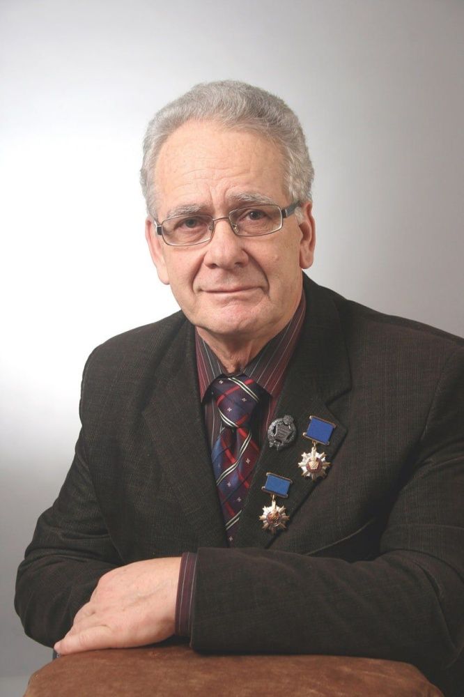 Владислав Юферев: учитель, директор, воспитатель, новатор