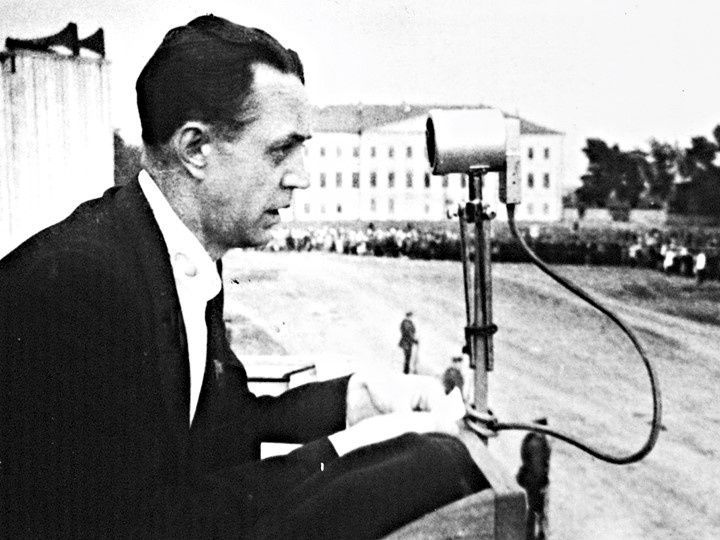  Вставай, страна огромная!