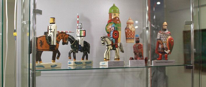 В Музее воинской славы открылась выставка «Русский воин сквозь века: история в игрушке» 