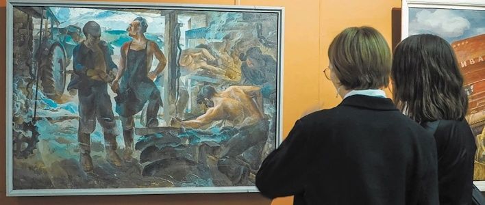 Вятскому художественному училищу – 60 лет