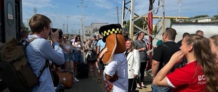 В Киров прибыли финалисты конкурса «Лучший водитель такси в России»