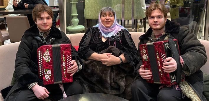 Гармонисты из Кирова стали участниками программы «Играй, гармонь любимая»