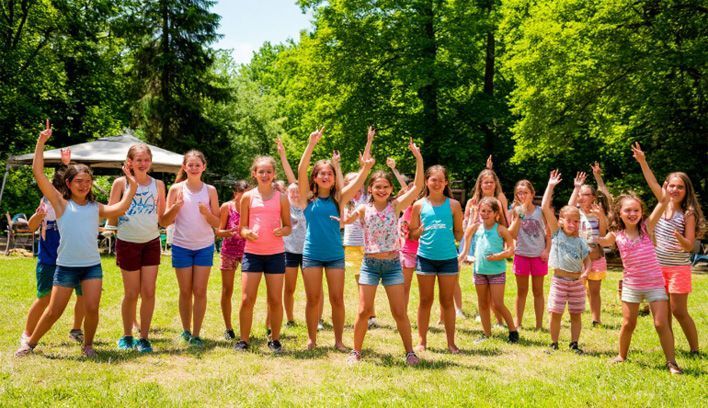 Начался прием заявок на отдых в лагерях для детей участников СВО