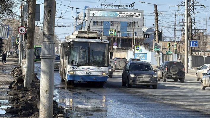 В Кирове подтянут троллейбусные провода