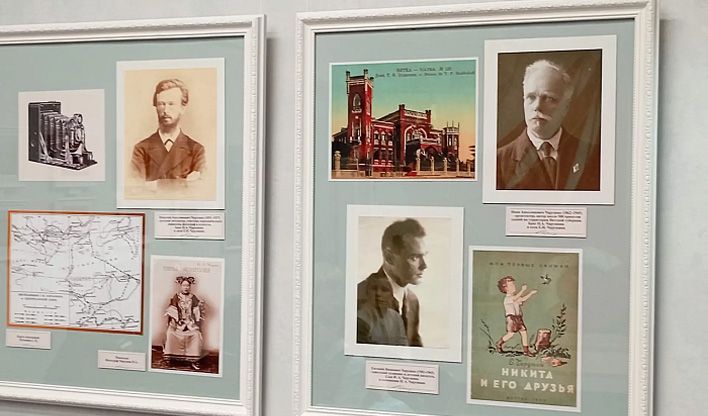 В музее Грина открылась выставка «Очарование Чарушиных»