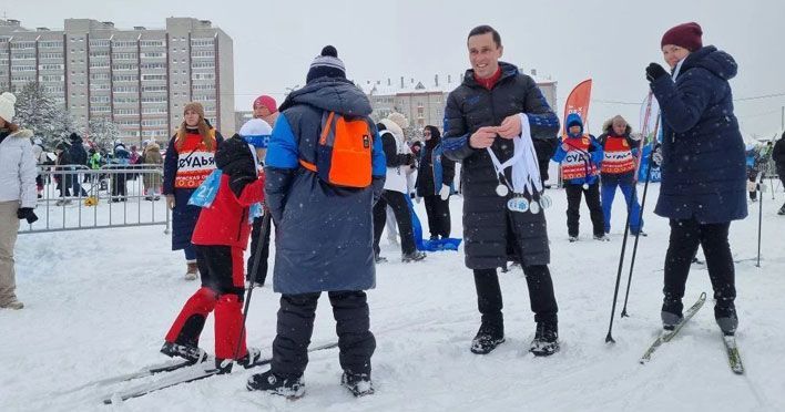Более 3 тысяч кировчан вышли на «Лыжню России» 