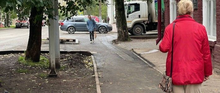  У музея имени Александра Грина устранили проблему подтопления тротуара