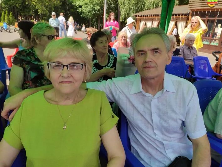 По жизни вместе: кировским семьям вручили медали «За любовь и верность»