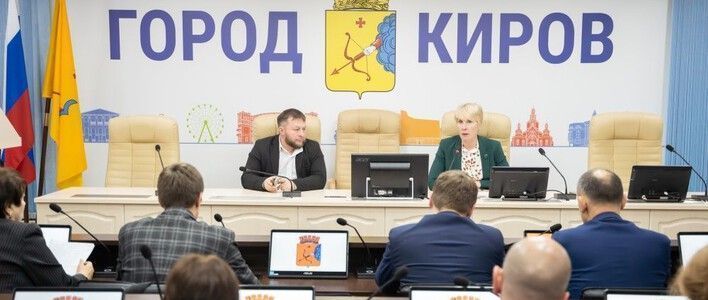 Представители департамента городского хозяйства рассказали об итогах ремонта дорог и благоустройства территорий Кирова