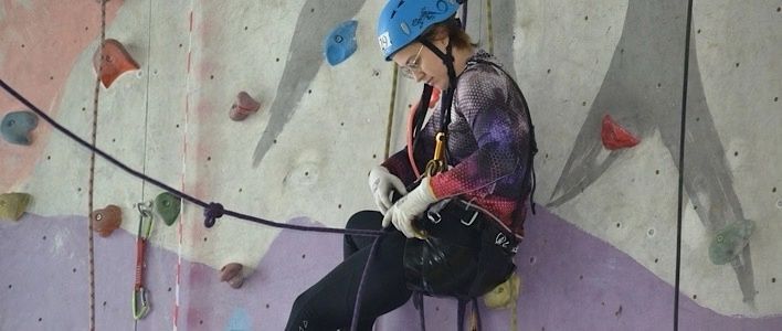 Юные туристы отличились на спелео дистанциях