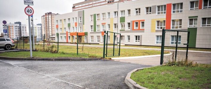  В Кирове отремонтируют территории 32 детских садов и 6 школ