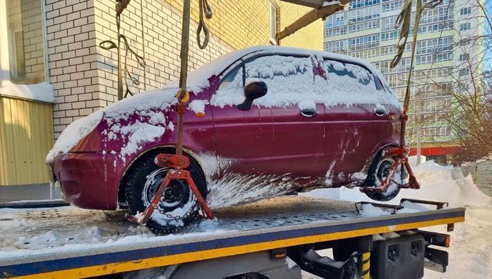 Кировчанин заплатил 76 штрафов после ареста двух автомобилей