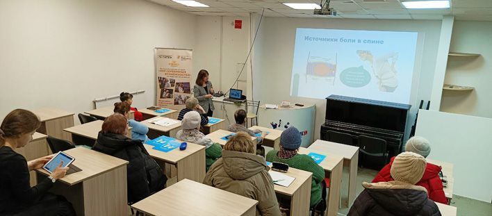 В Кирове прошел мастер-класс по ЛФК для пенсионеров