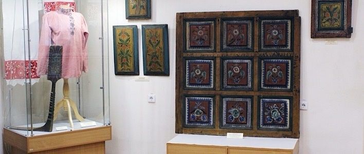 В краеведческом музее открыта выставка «Узоры веков: крестьянская роспись XIX-XX века»