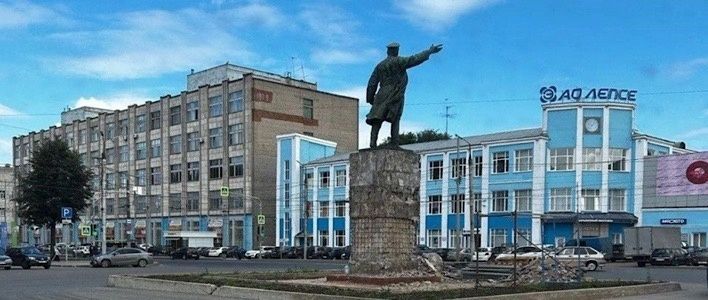  Обновление монумента на площади им. Лепсе