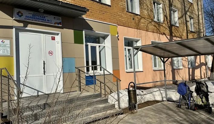 В Кирове отремонтировали детскую поликлинику №3