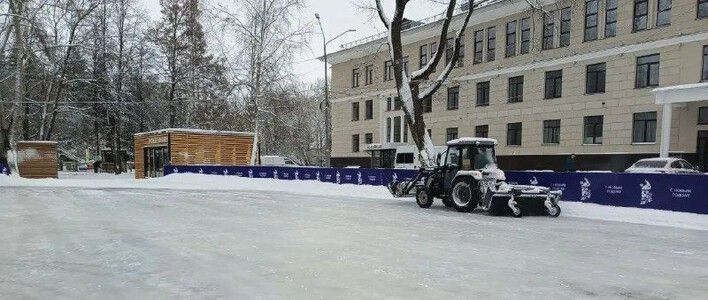 В парке им. Ю. А. Гагарина готовится к открытию первый общегородской каток