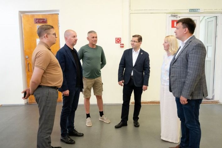 Депутаты контролируют капитальный ремонт школ в Кирове