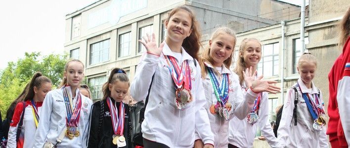 В муниципальных спортивных школах Кирова начали обучение более 500 школьников