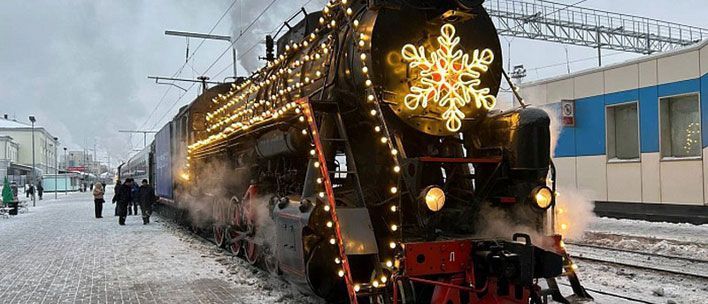 Первым рейсом ретропоезда проехали более 100 пассажиров