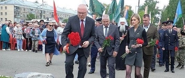 В Кирове открыт закладной камень в память о героях Отечества