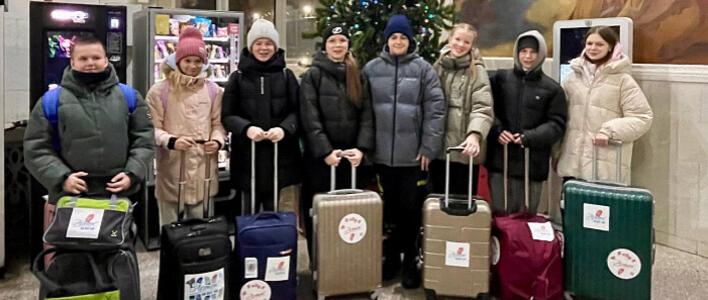 Школьники из Кирова отправились в «Артек»