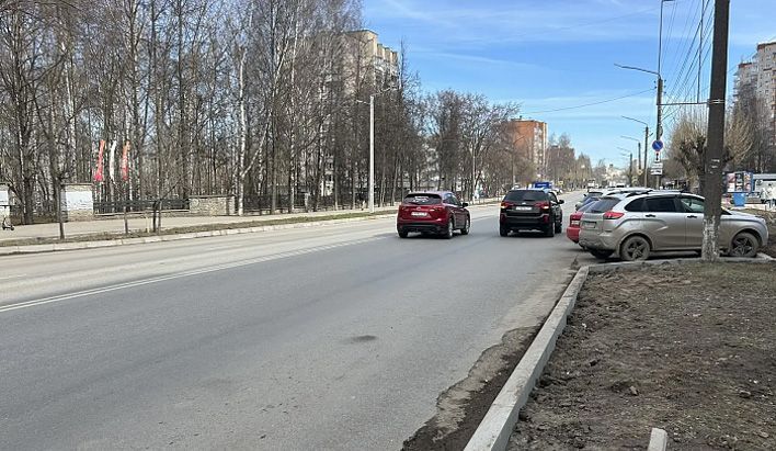 Улицу Лепсе в Кирове ремонтируют по нацпроекту